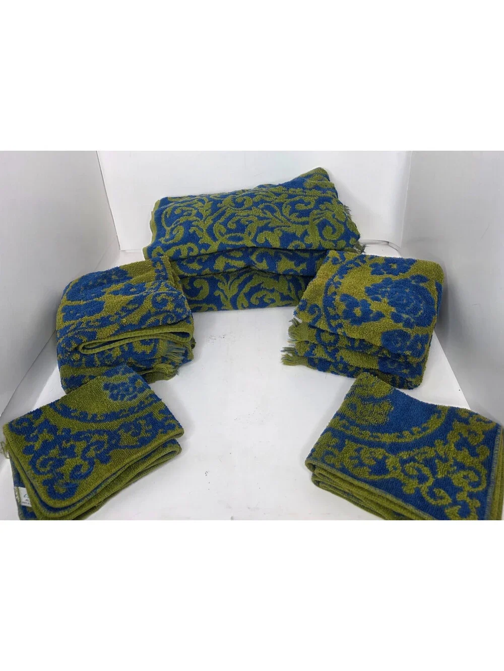 Vtg Cannon Cavalier Towel Set Sculpted Jacquard Blue Olive Green Fringe MCM 70s